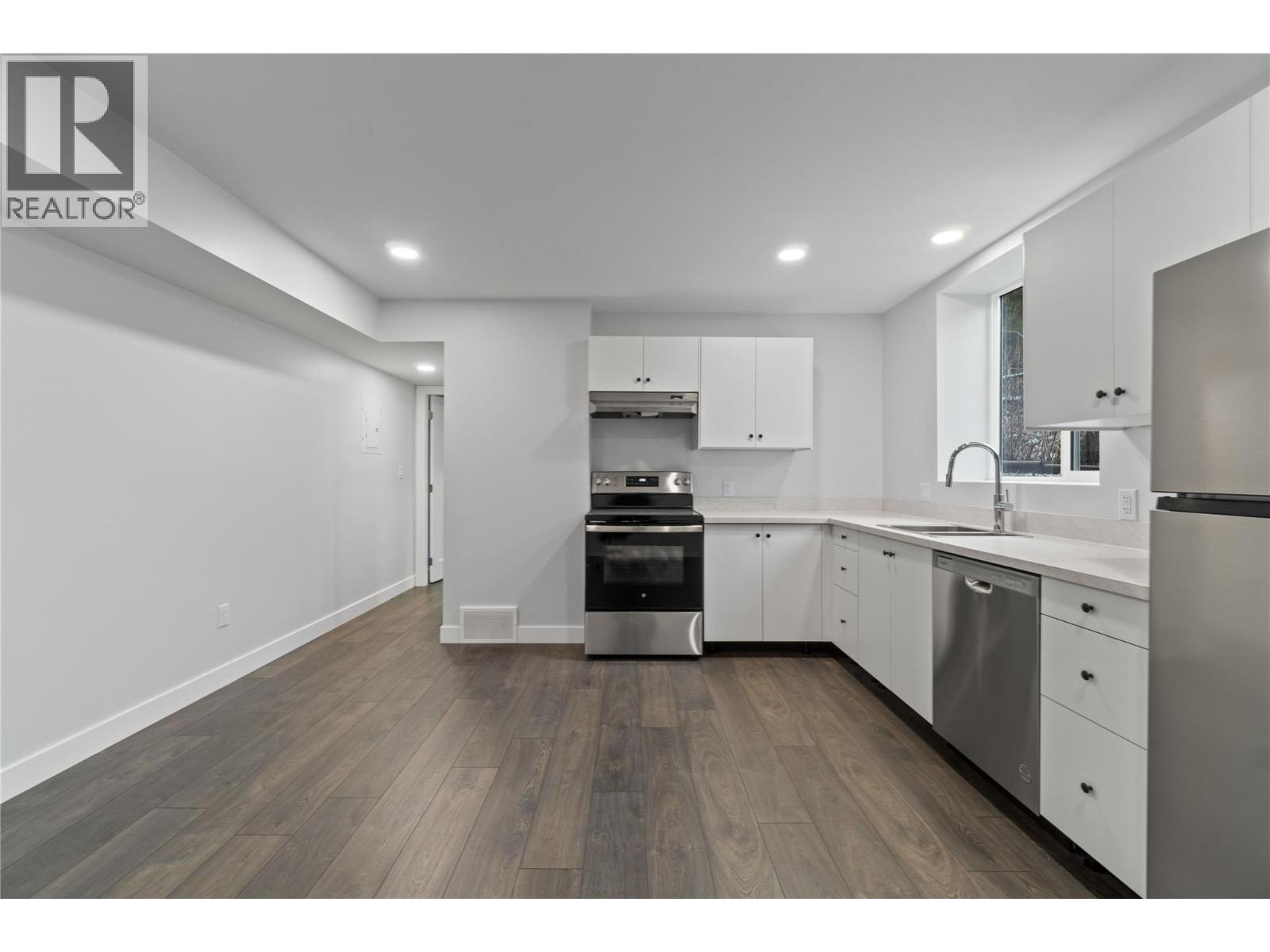 2763 Valleyview Drive, Blind Bay