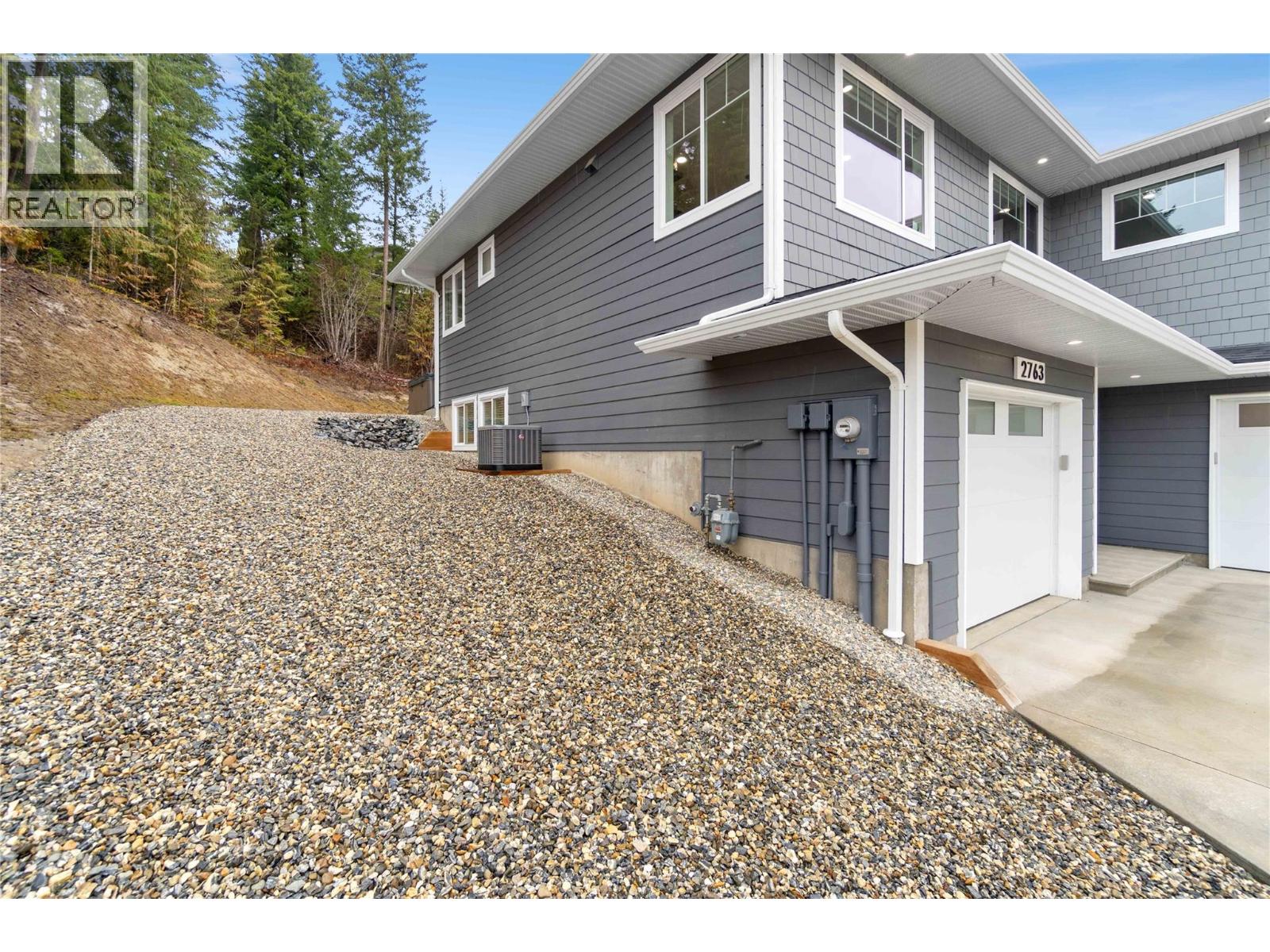 2763 Valleyview Drive, Blind Bay