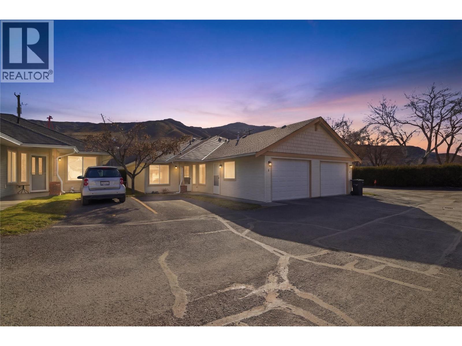 807 RAILWAY Avenue Unit# 2, Ashcroft