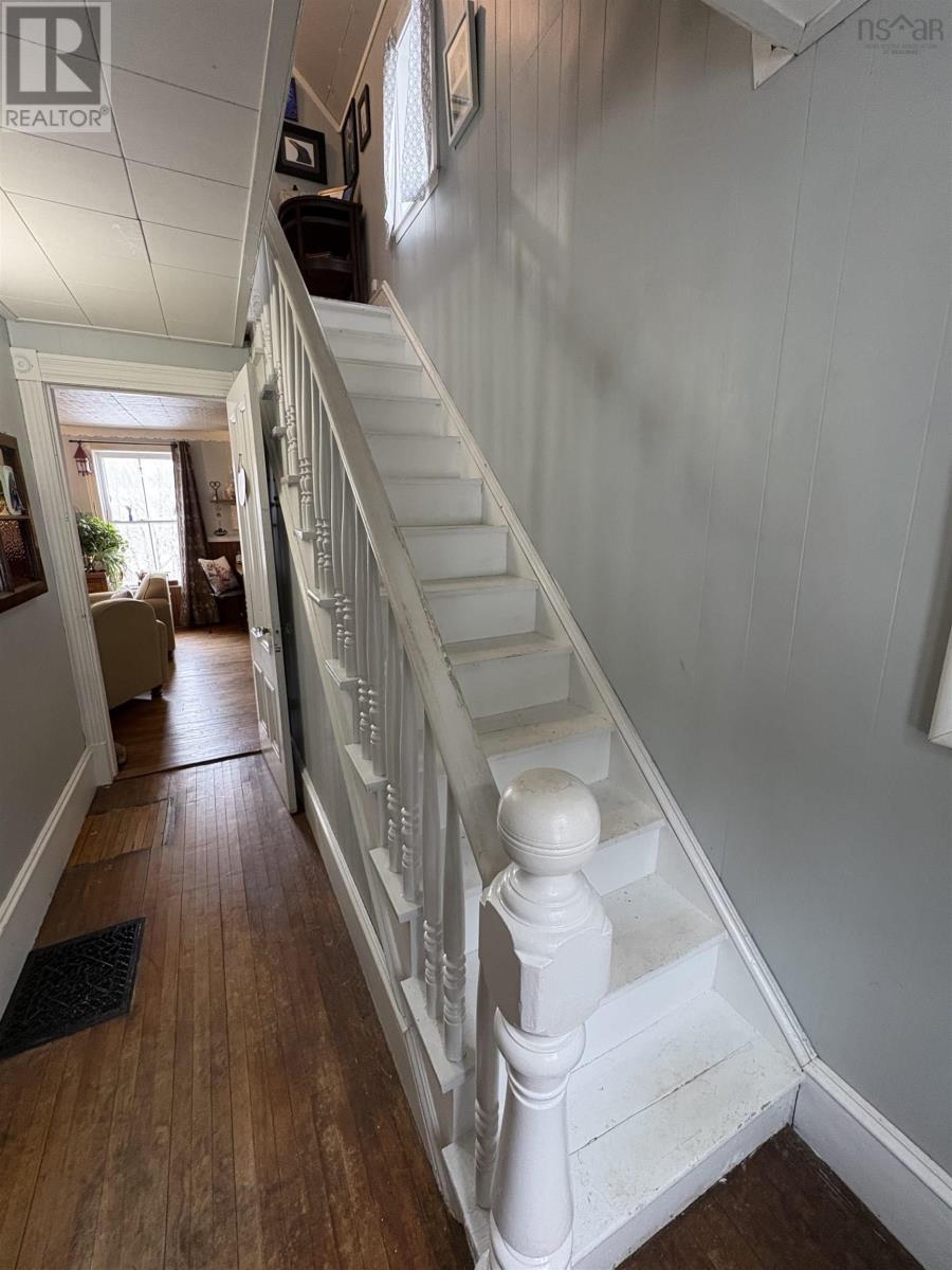 Property 1 of 28 of 535 East River East Side Road