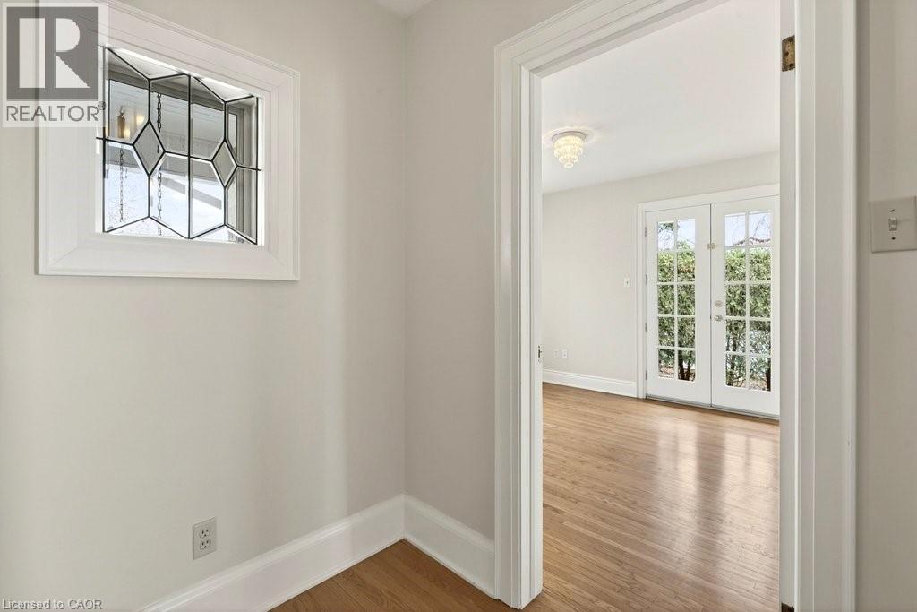 3196 LAKESHORE Road, Burlington, Ontario, L7N1A4 — Photo 21