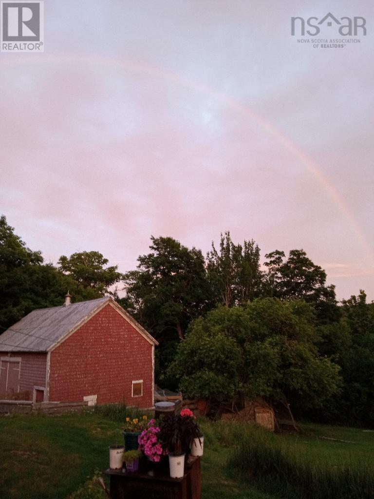 Property 12 of 28 of 535 East River East Side Road