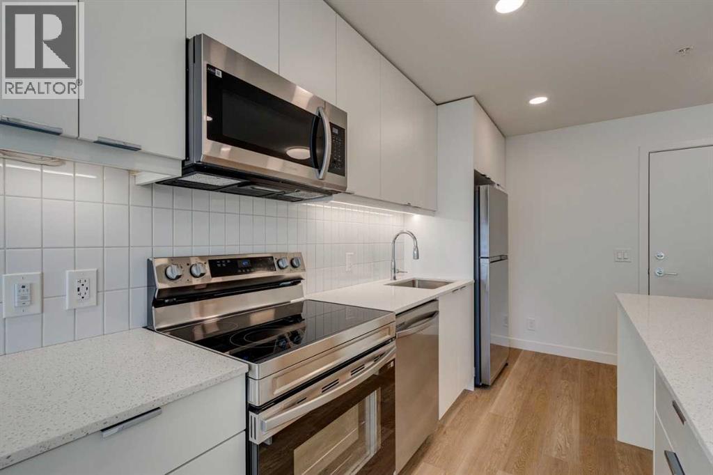 #3516 8500 19 Avenue - 10