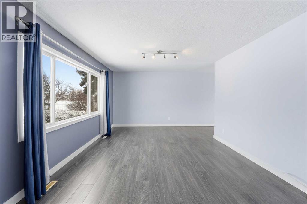 110 Terrace Park, Red Deer