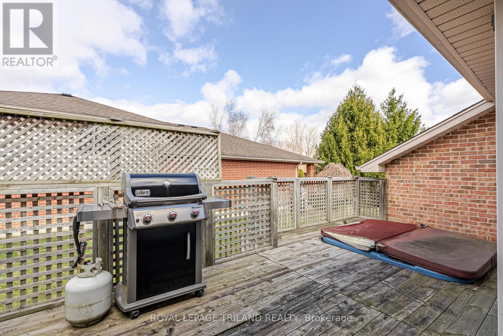 14 AMBER DRIVE, Thames Centre (Dorchester), Ontario, N0L1G1 — Photo 44