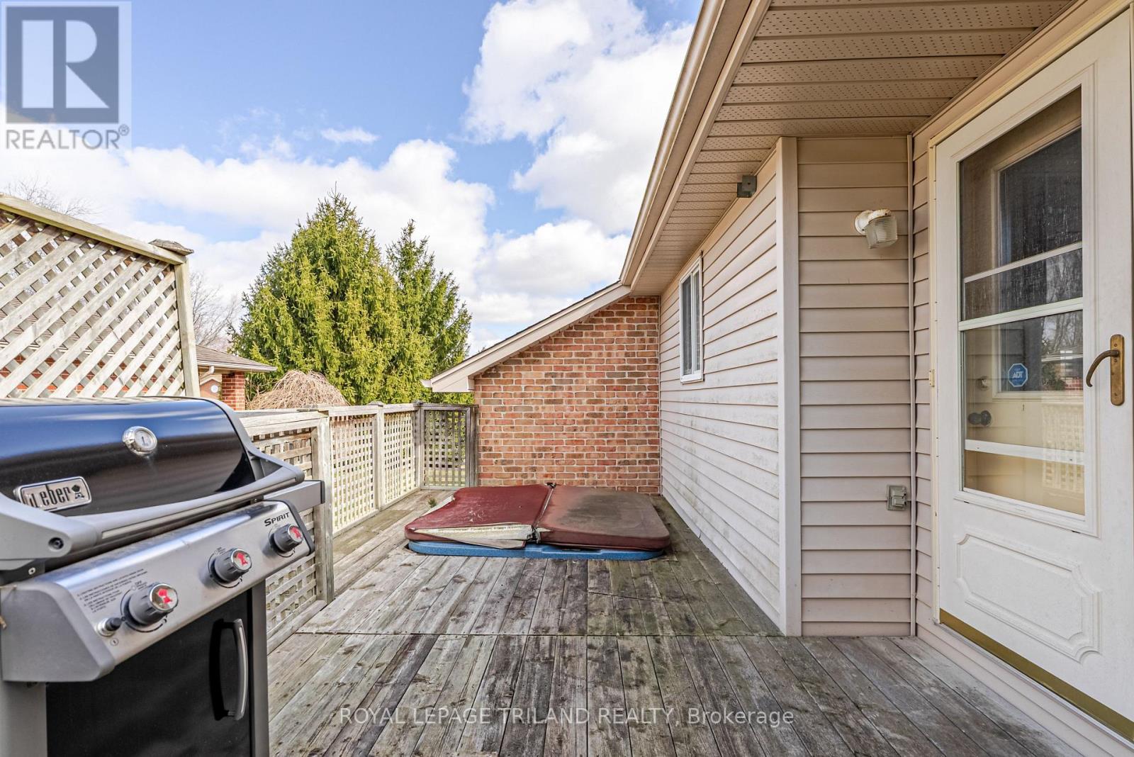 14 AMBER DRIVE, Thames Centre (Dorchester), Ontario, N0L1G1 — Photo 45