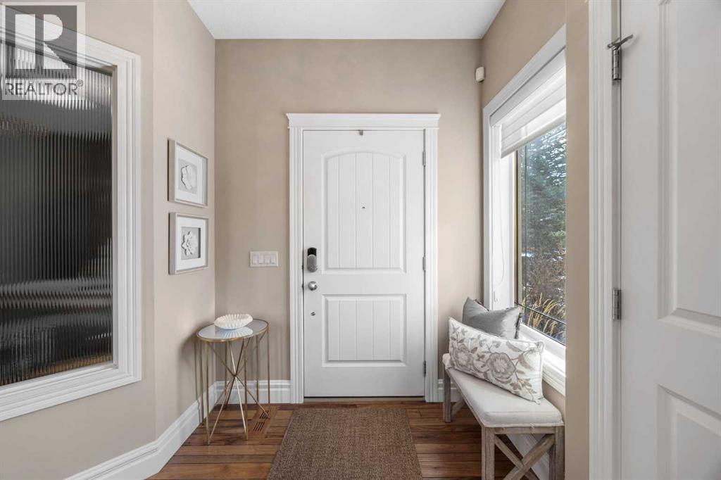 Single Family House for Sale in  Ascot Rise SW Aspen Woods Calgary 