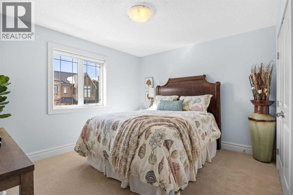 Single Family House for Sale in  Ascot Rise SW Aspen Woods Calgary 