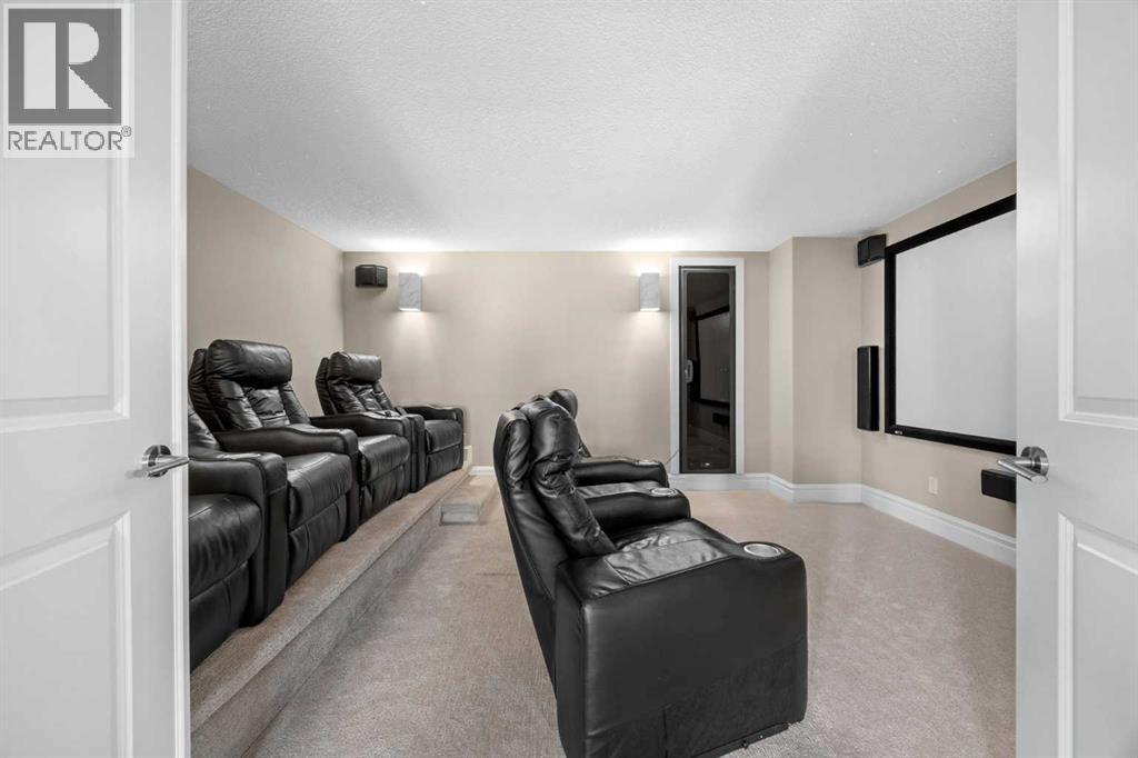 Single Family House for Sale in  Ascot Rise SW Aspen Woods Calgary 