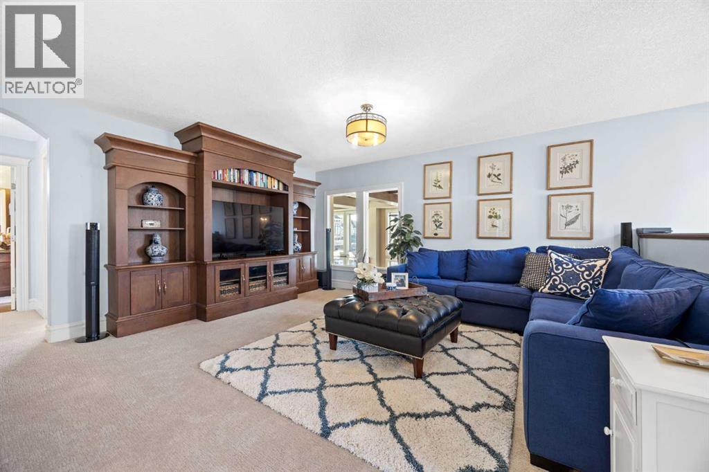 Single Family House for Sale in  Ascot Rise SW Aspen Woods Calgary 