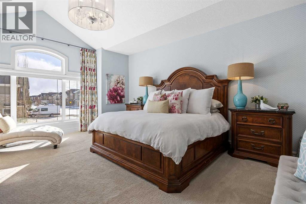 Single Family House for Sale in  Ascot Rise SW Aspen Woods Calgary 