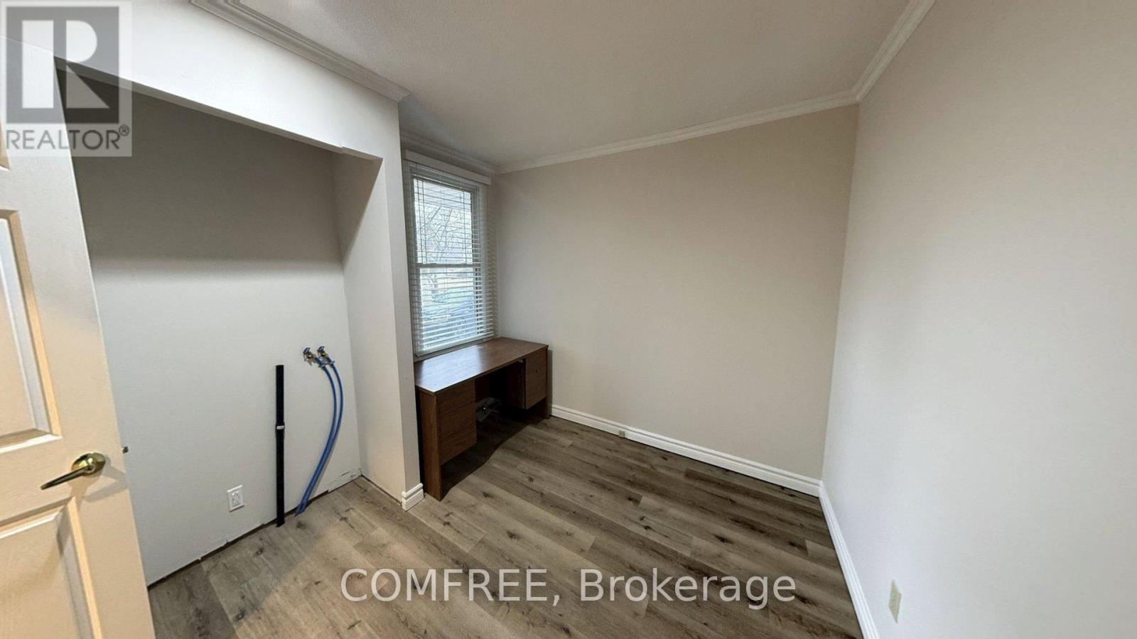 20 LYNNGATE COURT - 10
