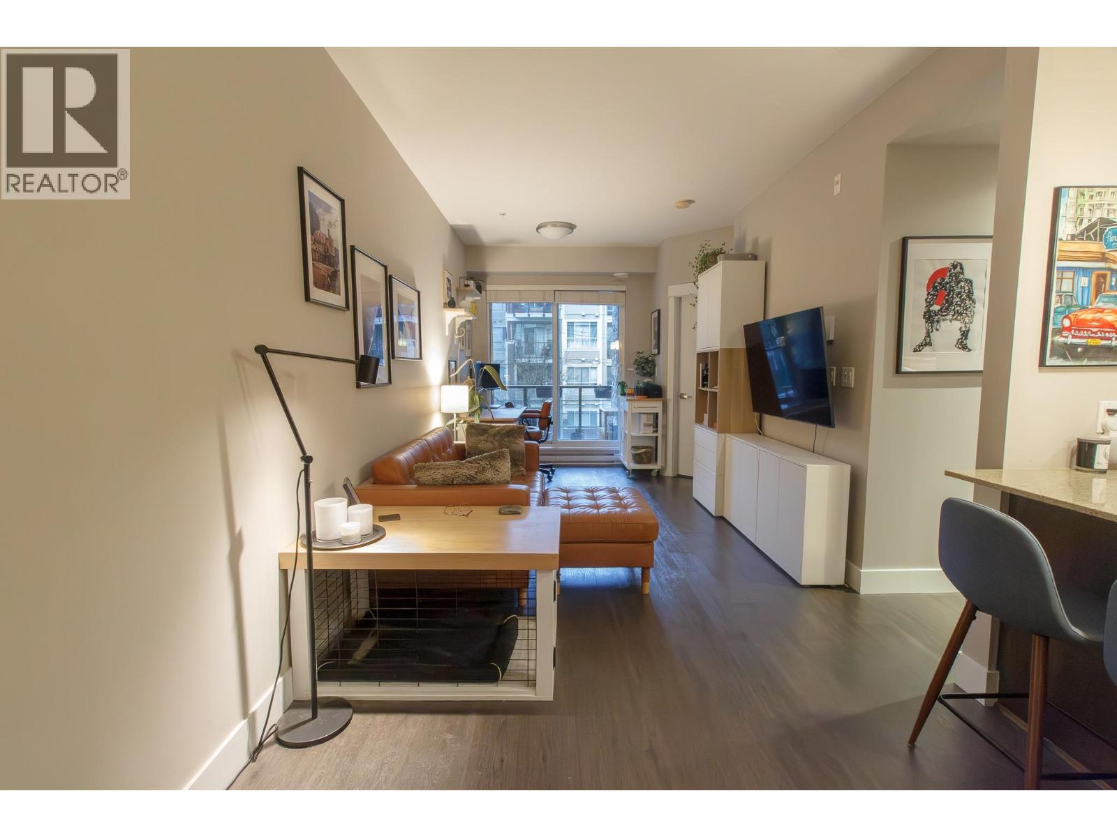 202 2495 WILSON AVENUE, Port Coquitlam