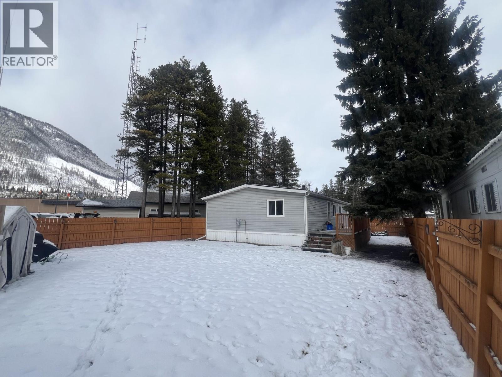 371 Red Cedar Crescent, Sparwood