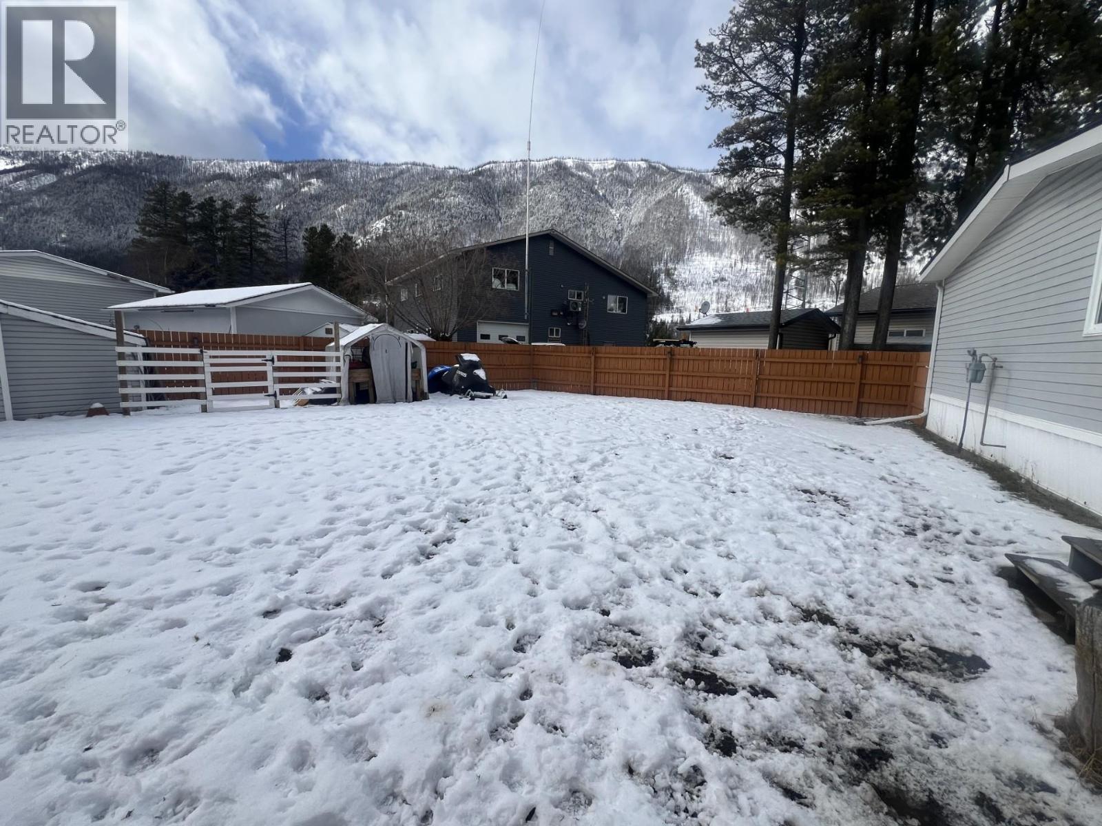 371 Red Cedar Crescent, Sparwood