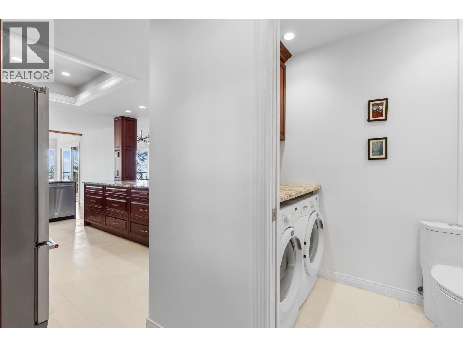 2771 Lakeridge Road, West Kelowna