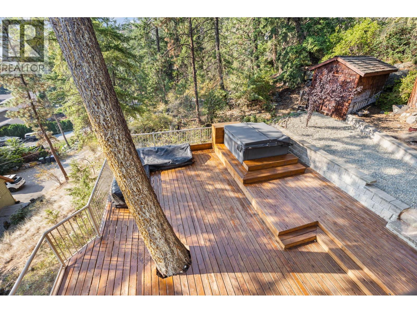 2771 Lakeridge Road, West Kelowna