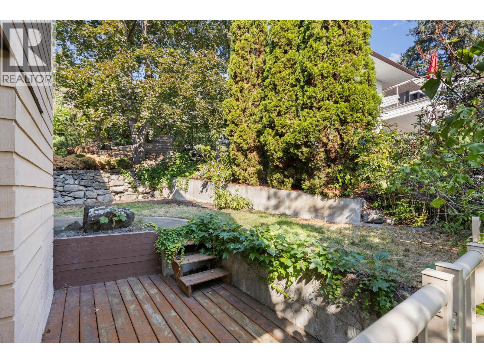 2771 Lakeridge Road, West Kelowna