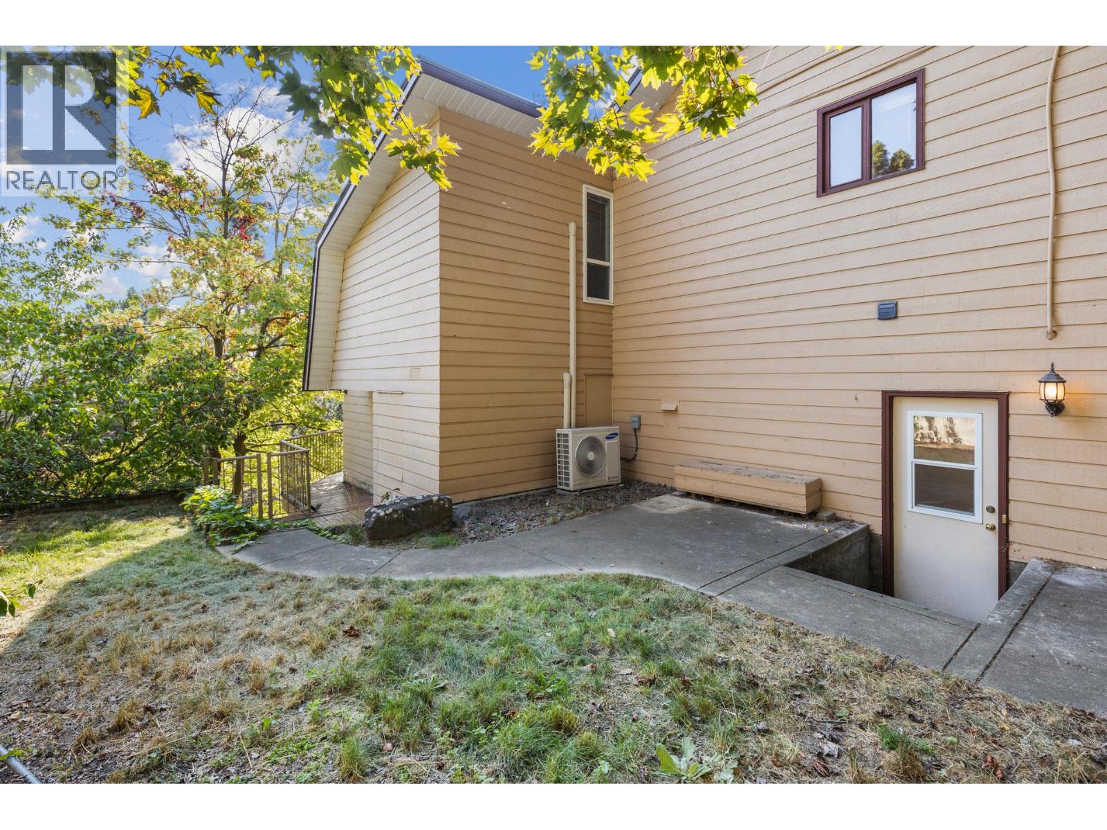 2771 Lakeridge Road, West Kelowna