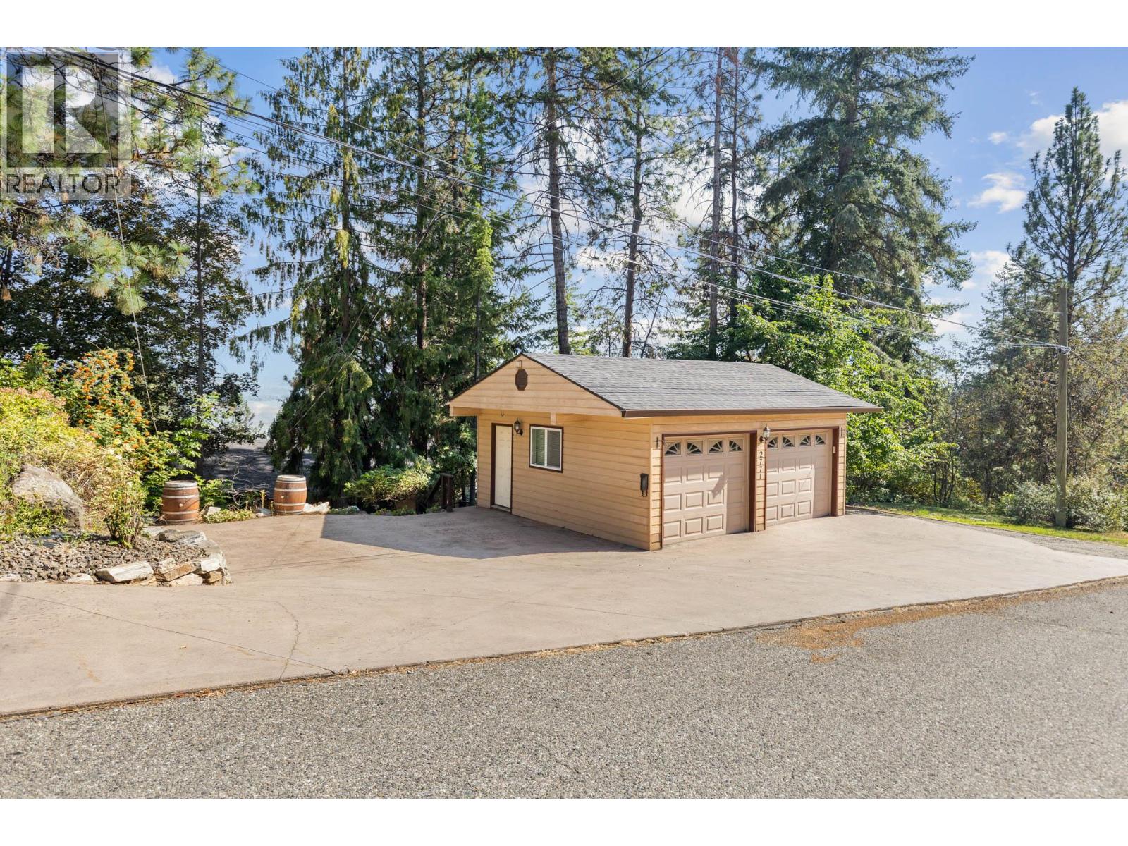 2771 Lakeridge Road, West Kelowna