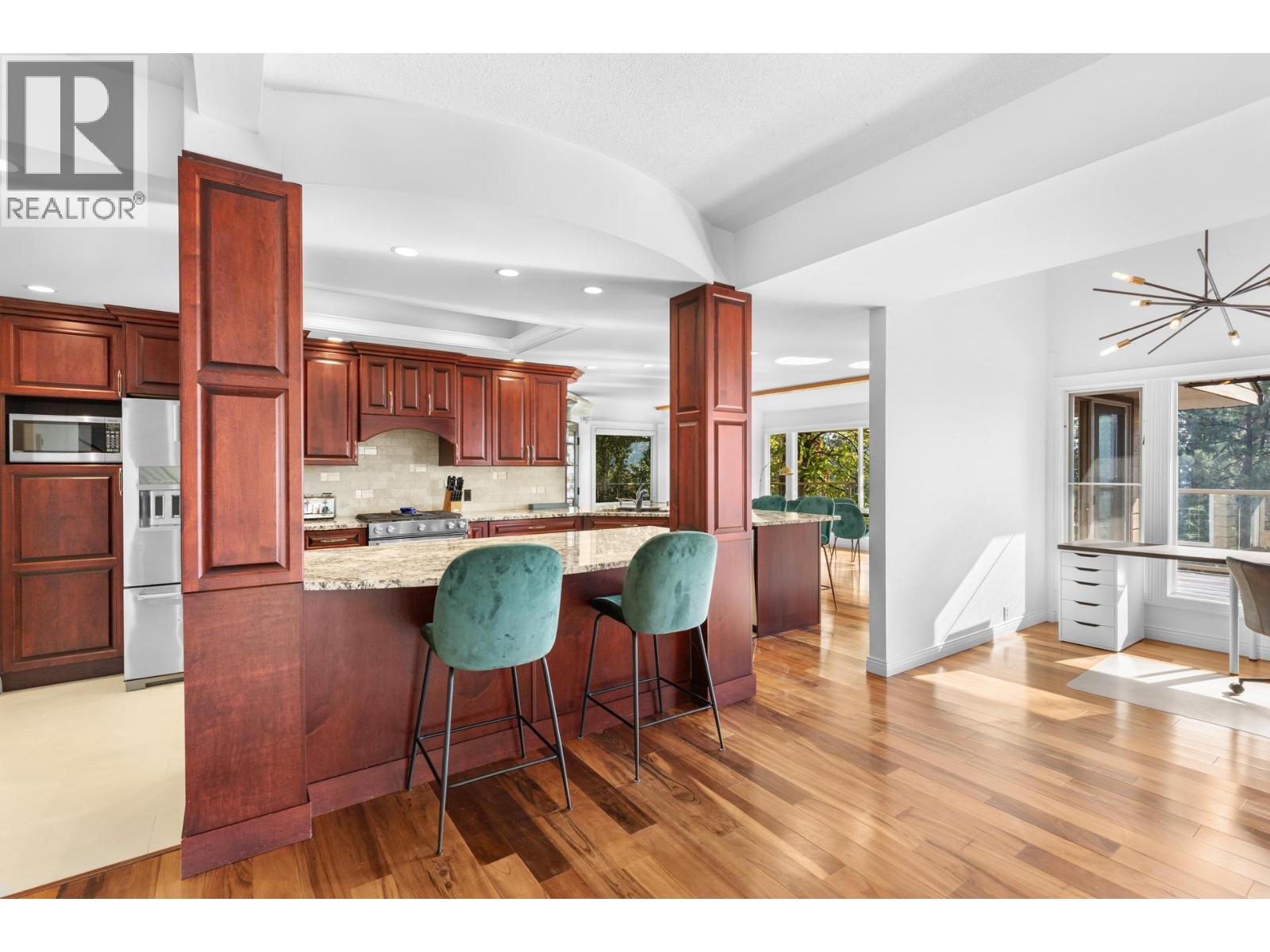 2771 Lakeridge Road, West Kelowna