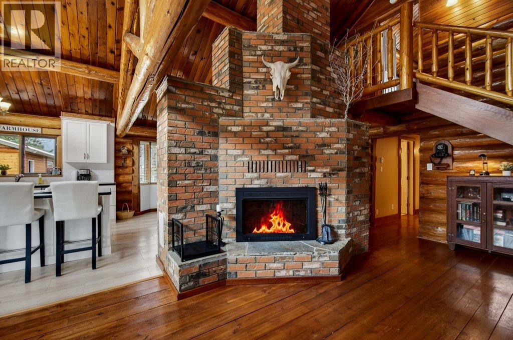 1421 10 Street SW, Salmon Arm