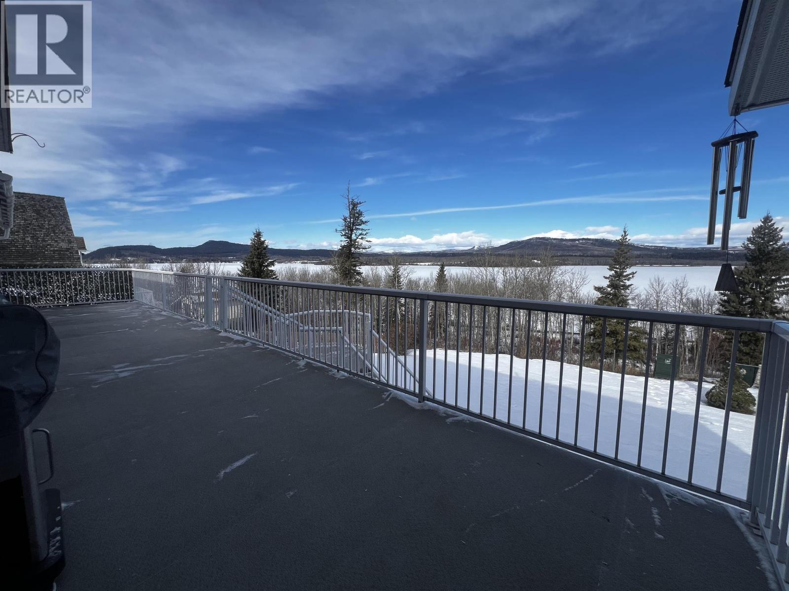 521 SIMON FRASER AVENUE, Fraser Lake