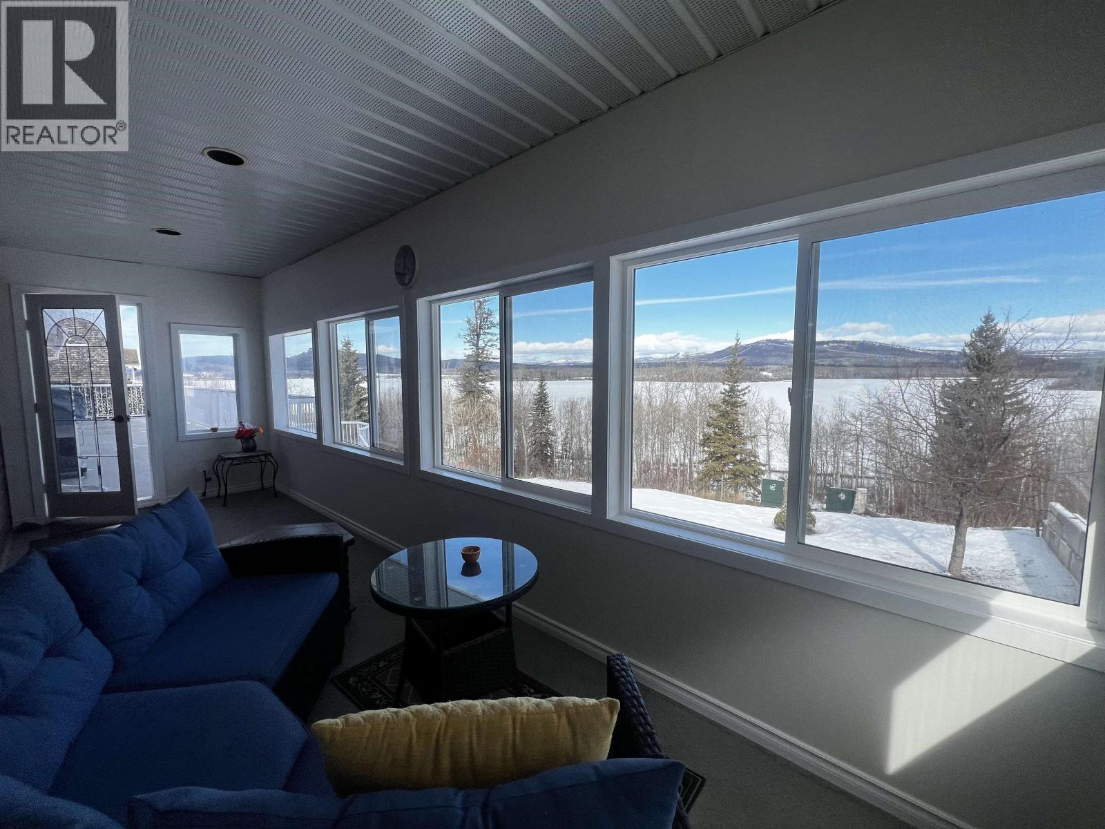 521 SIMON FRASER AVENUE, Fraser Lake