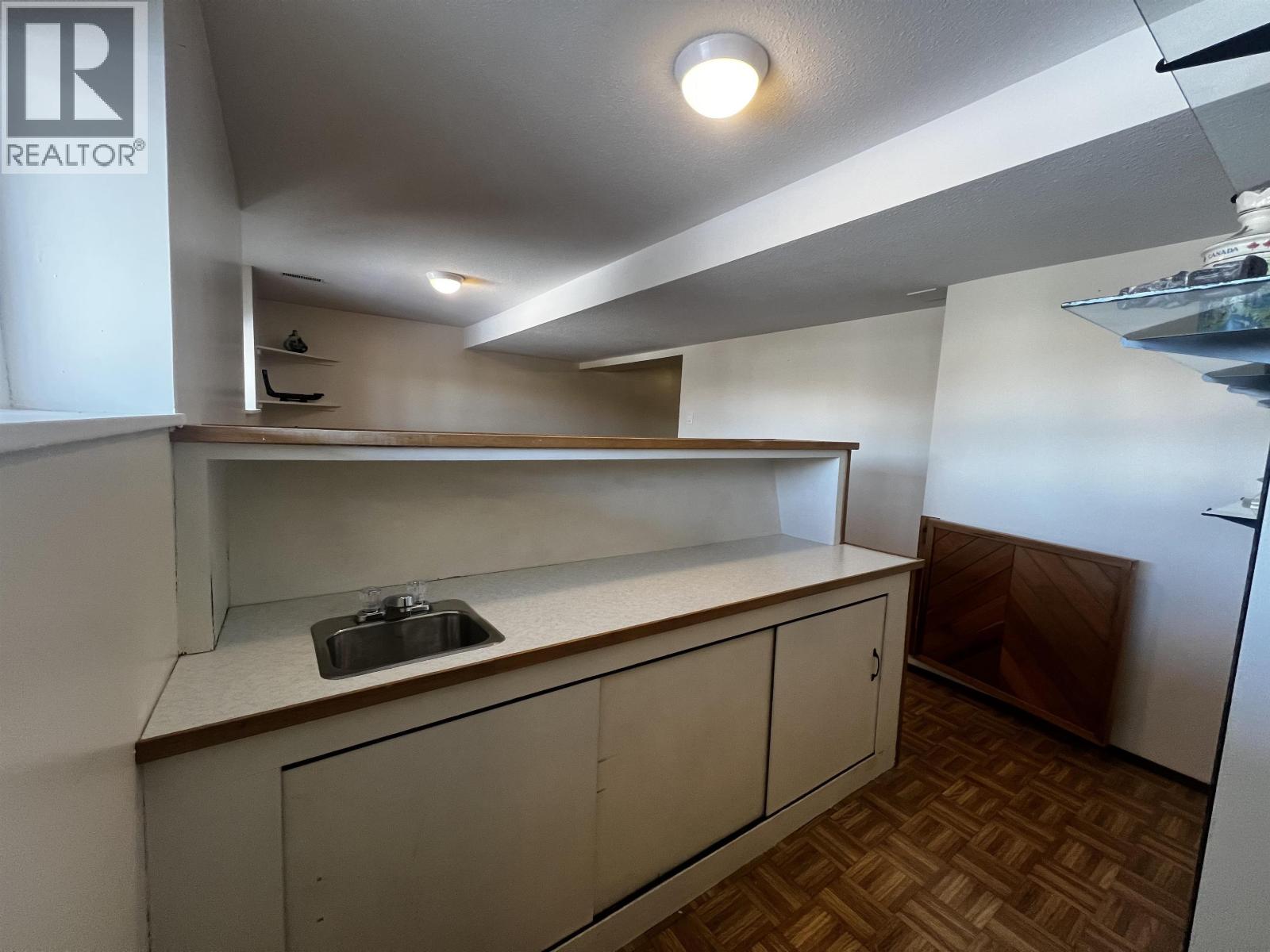 521 SIMON FRASER AVENUE, Fraser Lake