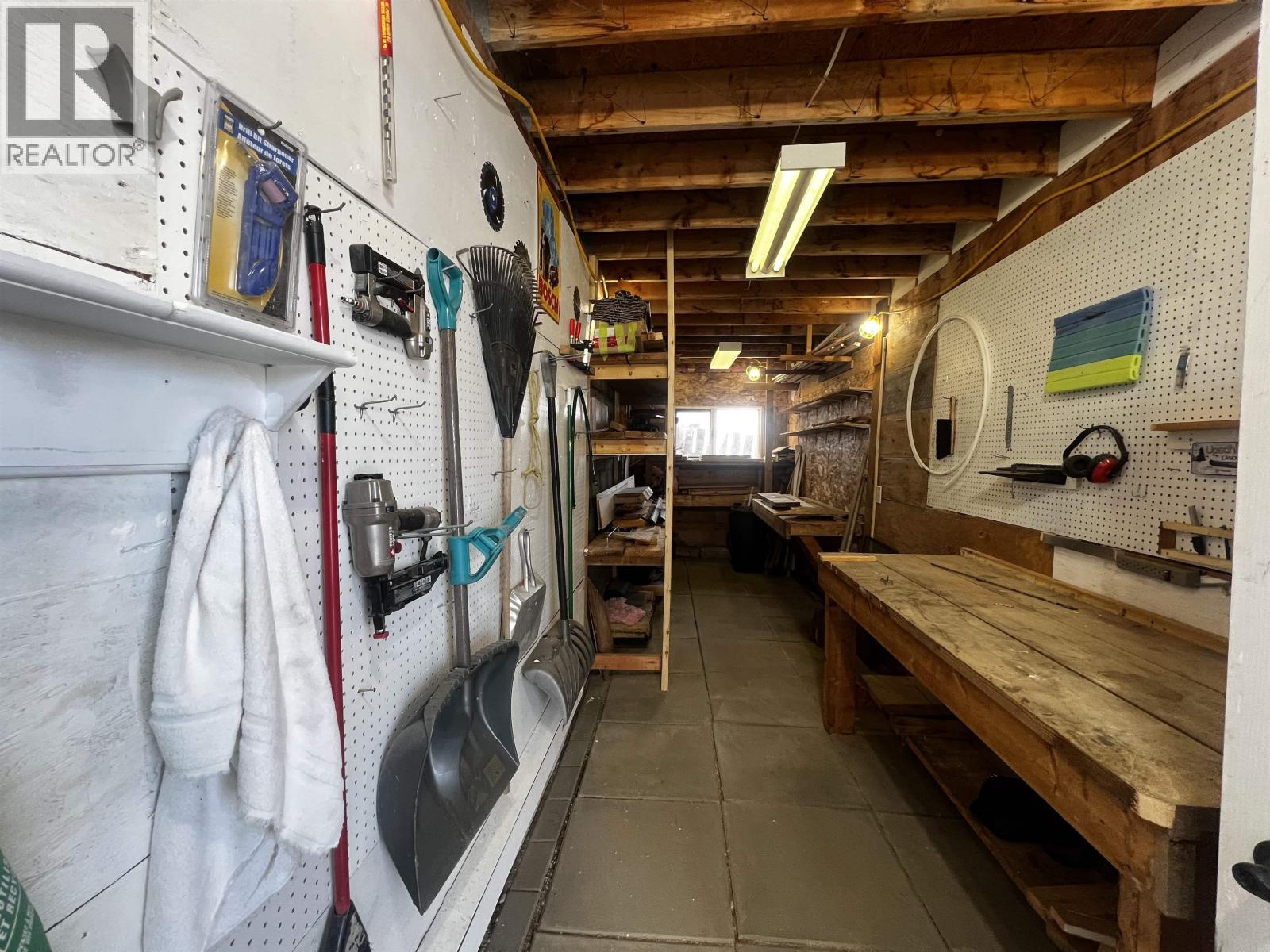 521 SIMON FRASER AVENUE, Fraser Lake