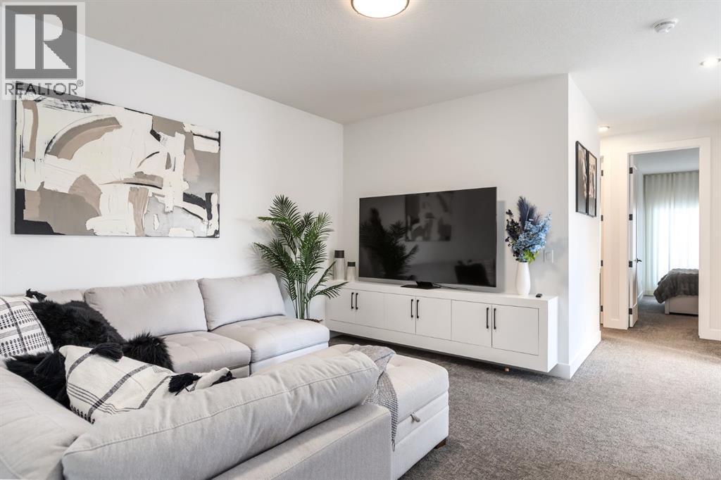 Single Family House for Sale in  Savanna Landing NE Saddle Ridge Calgary 