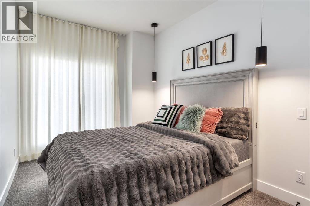 Single Family House for Sale in  Savanna Landing NE Saddle Ridge Calgary 