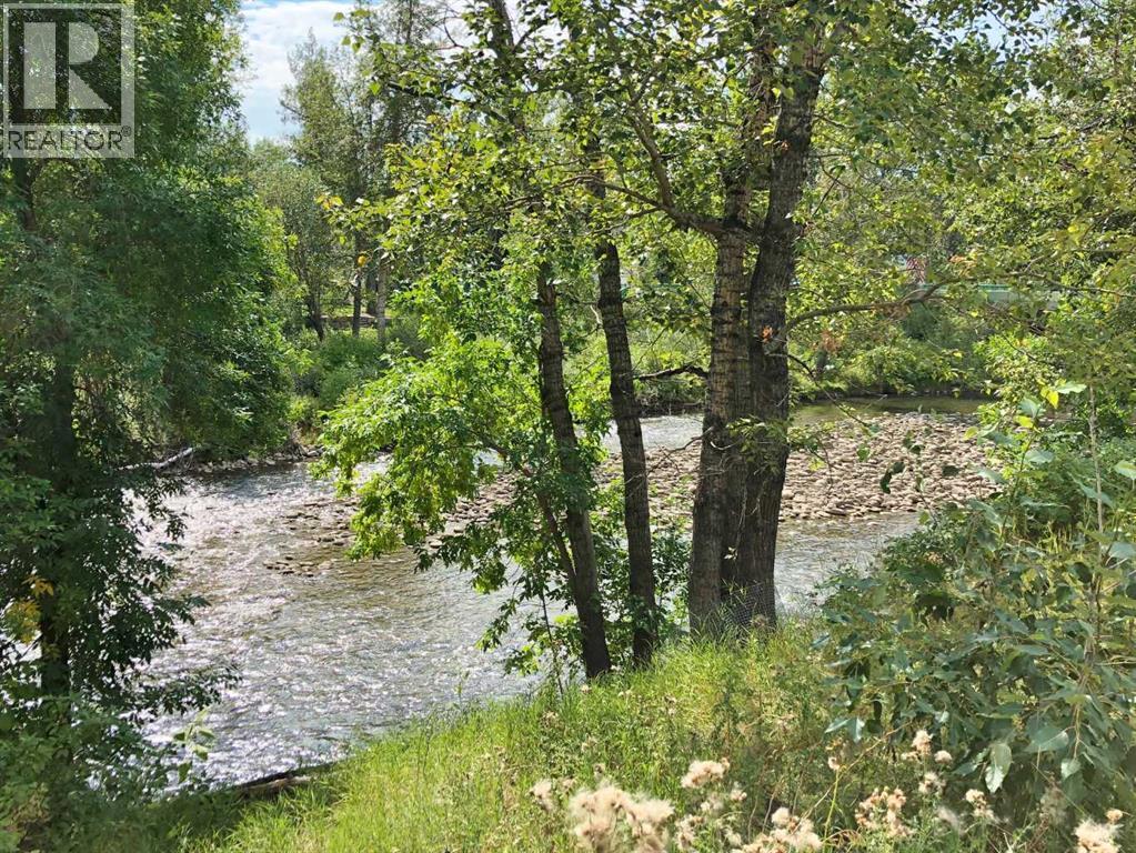 Single Family House for Sale in    Avenue SW Mission Calgary 