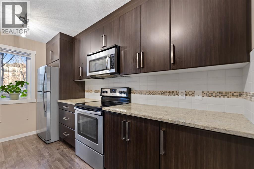 
          541 Mckenzie Towne Close Southeast
            <br/>
            <span>Calgary</span>
            , 
            <span>AB</span>
             <span>T2Z1A8</span>
         - Photo 10