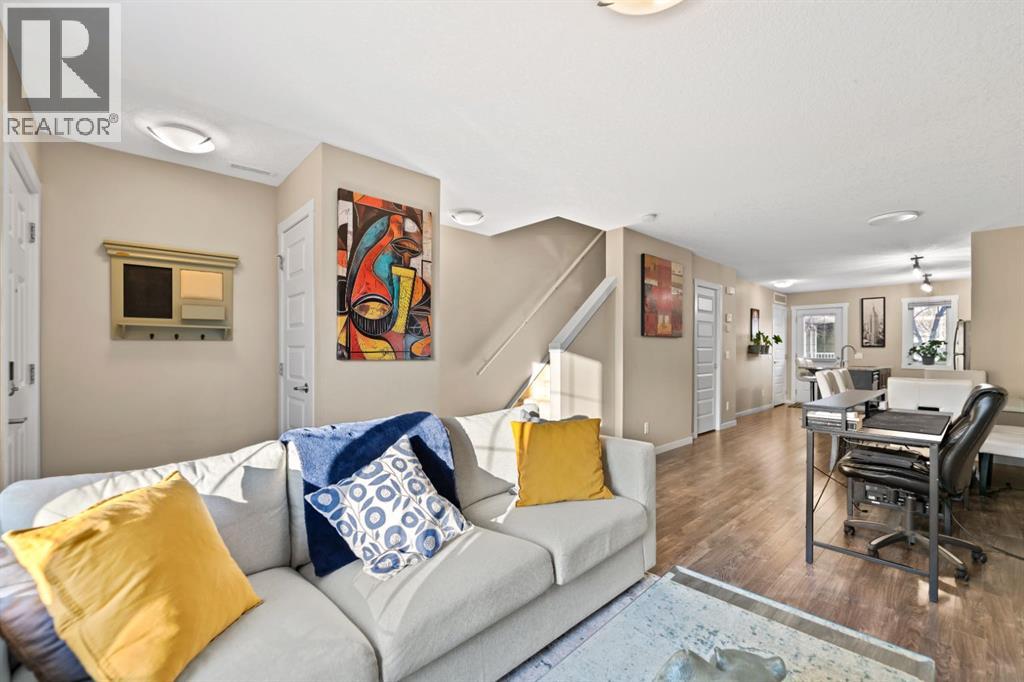 
          541 Mckenzie Towne Close Southeast
            <br/>
            <span>Calgary</span>
            , 
            <span>AB</span>
             <span>T2Z1A8</span>
         - Photo 18