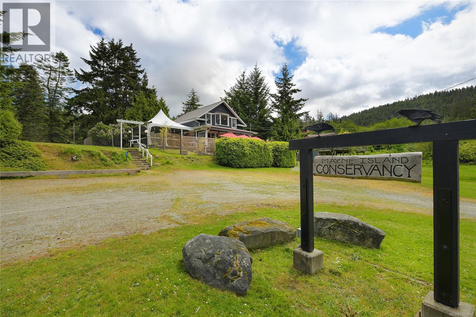  454 Village Bay Road, Mayne Island