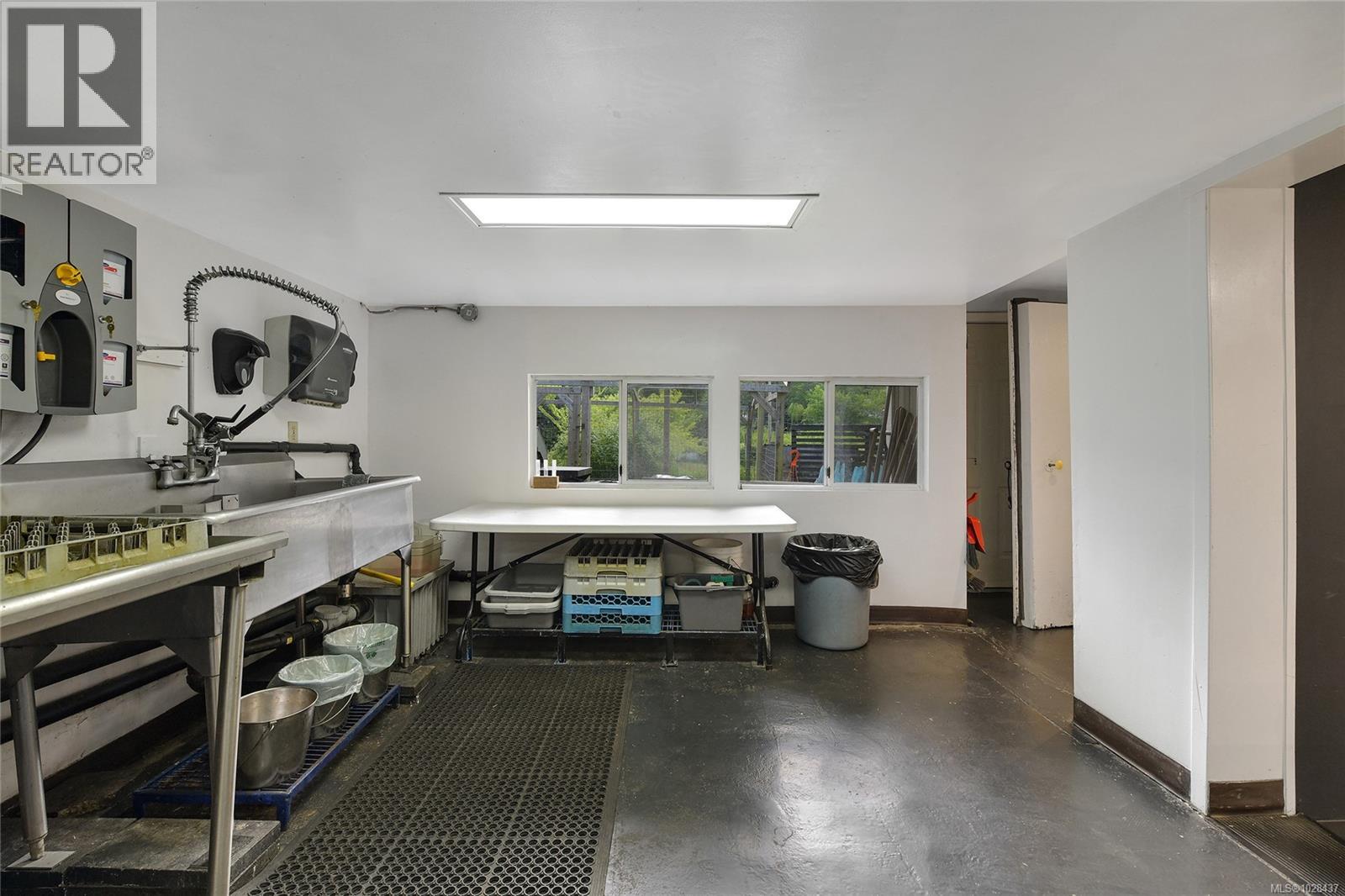  454 Village Bay Road, Mayne Island