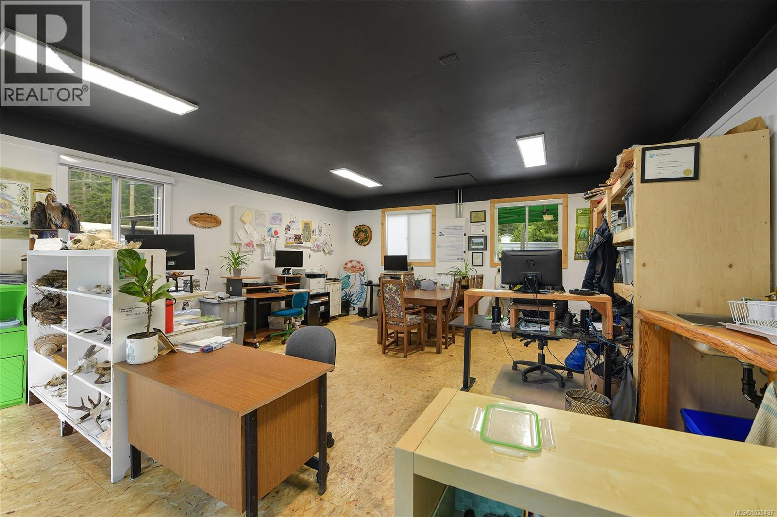  454 Village Bay Road, Mayne Island