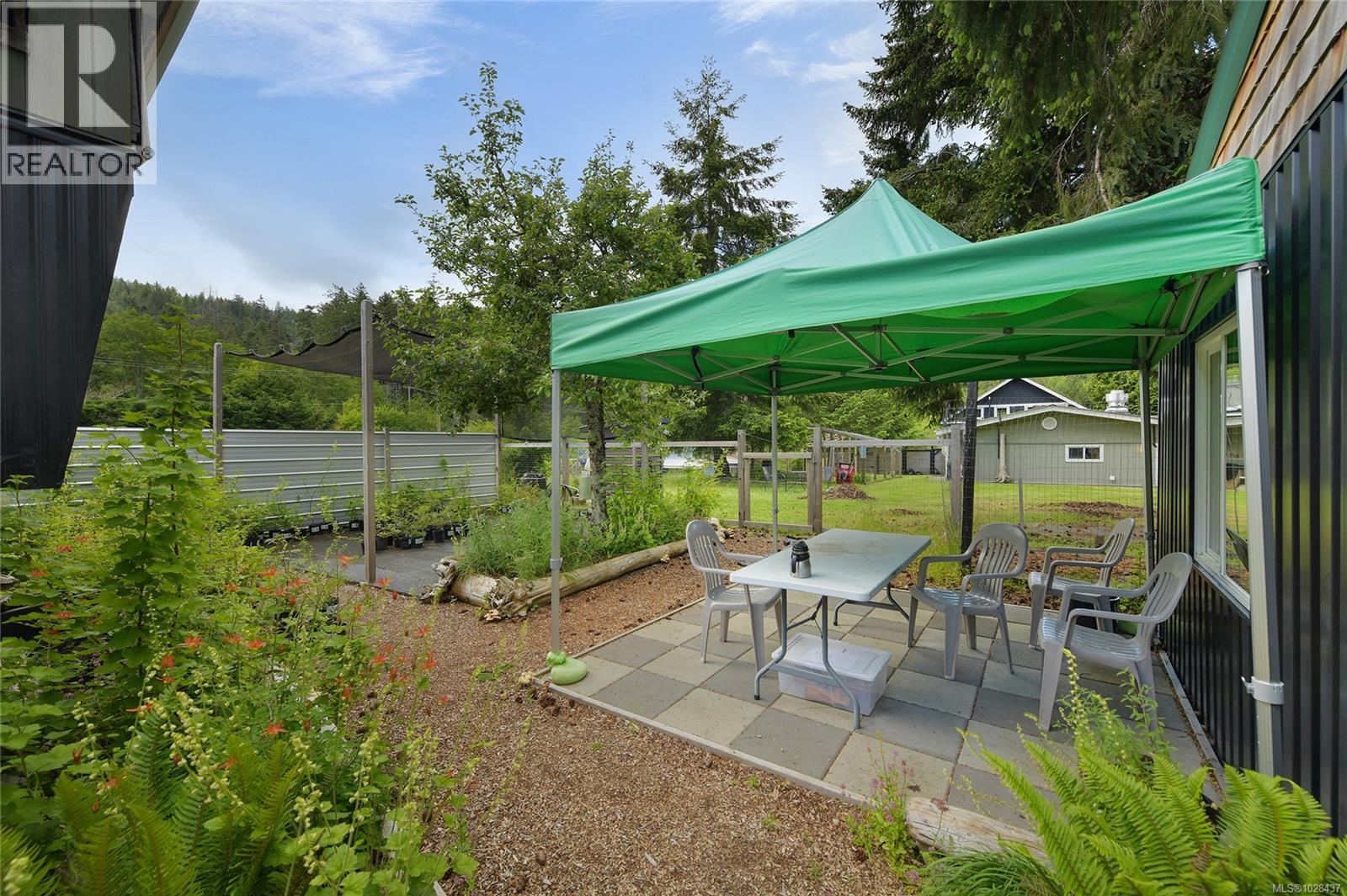  454 Village Bay Road, Mayne Island