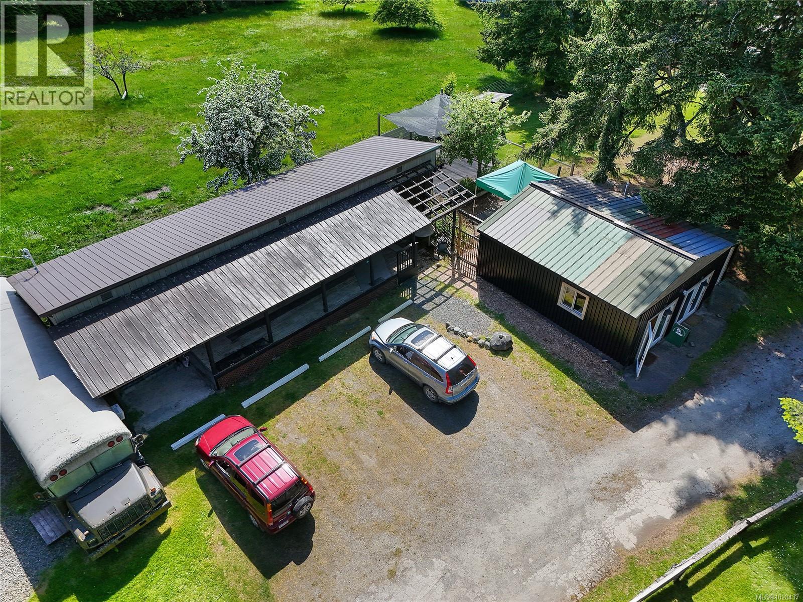  454 Village Bay Road, Mayne Island