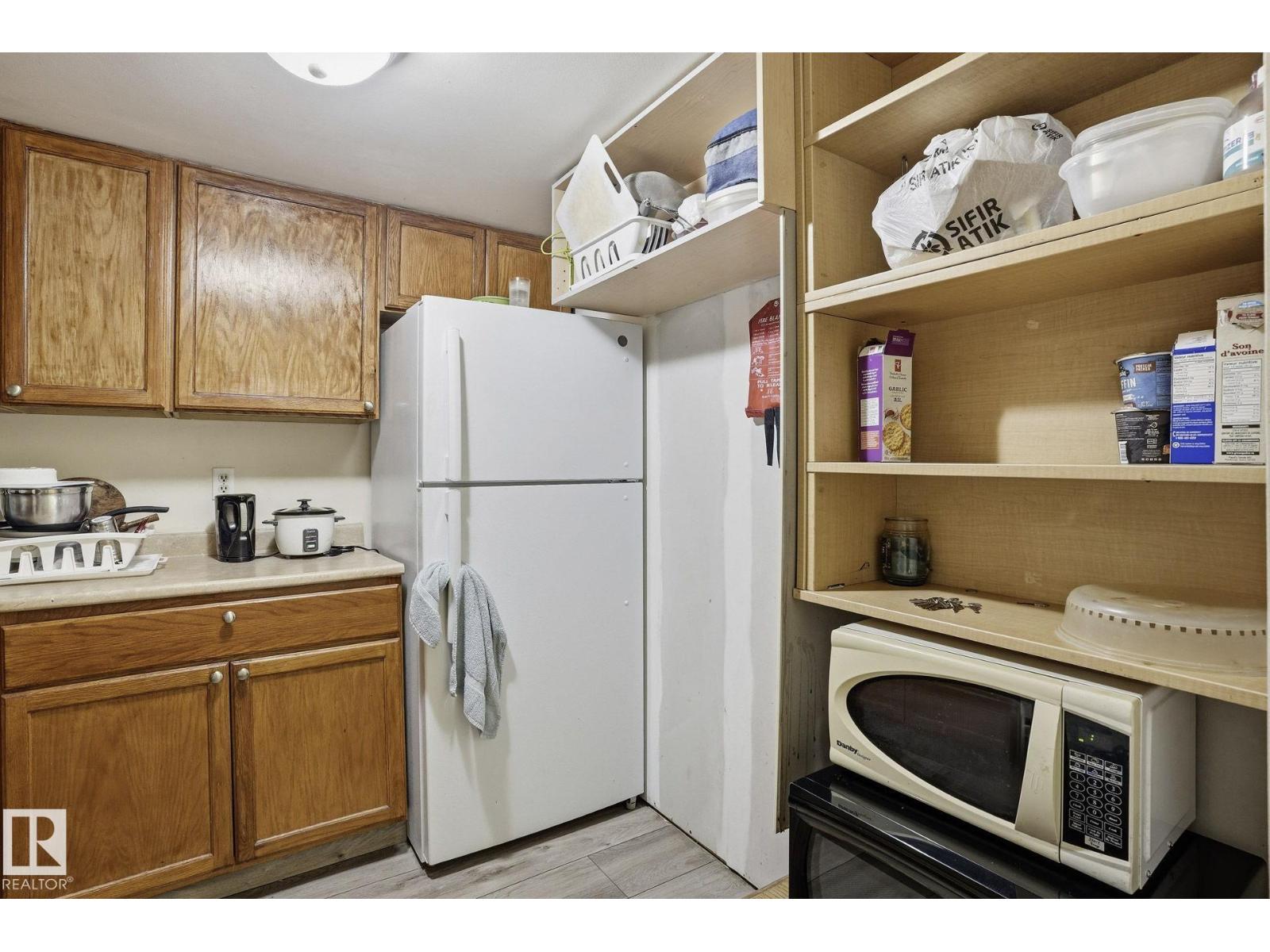 #16B 18305 89 AV NW - 9