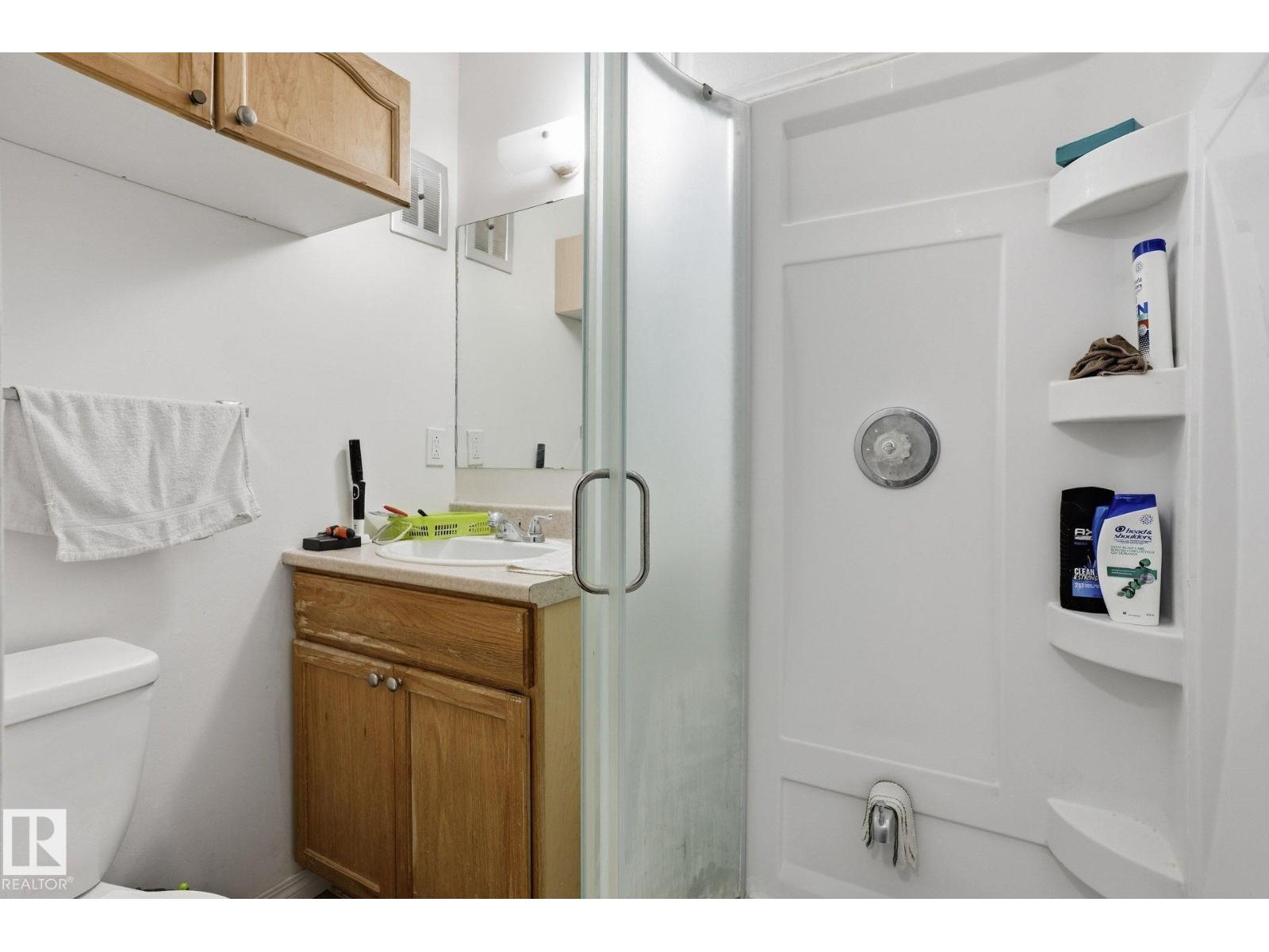 #16B 18305 89 AV NW - 10