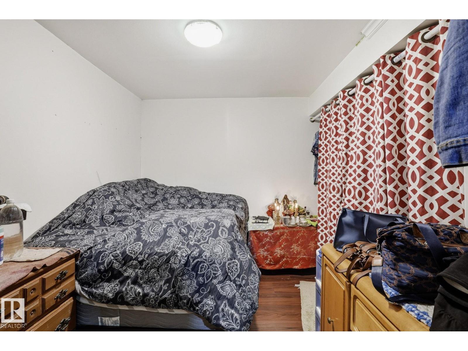 #16B 18305 89 AV NW - 15