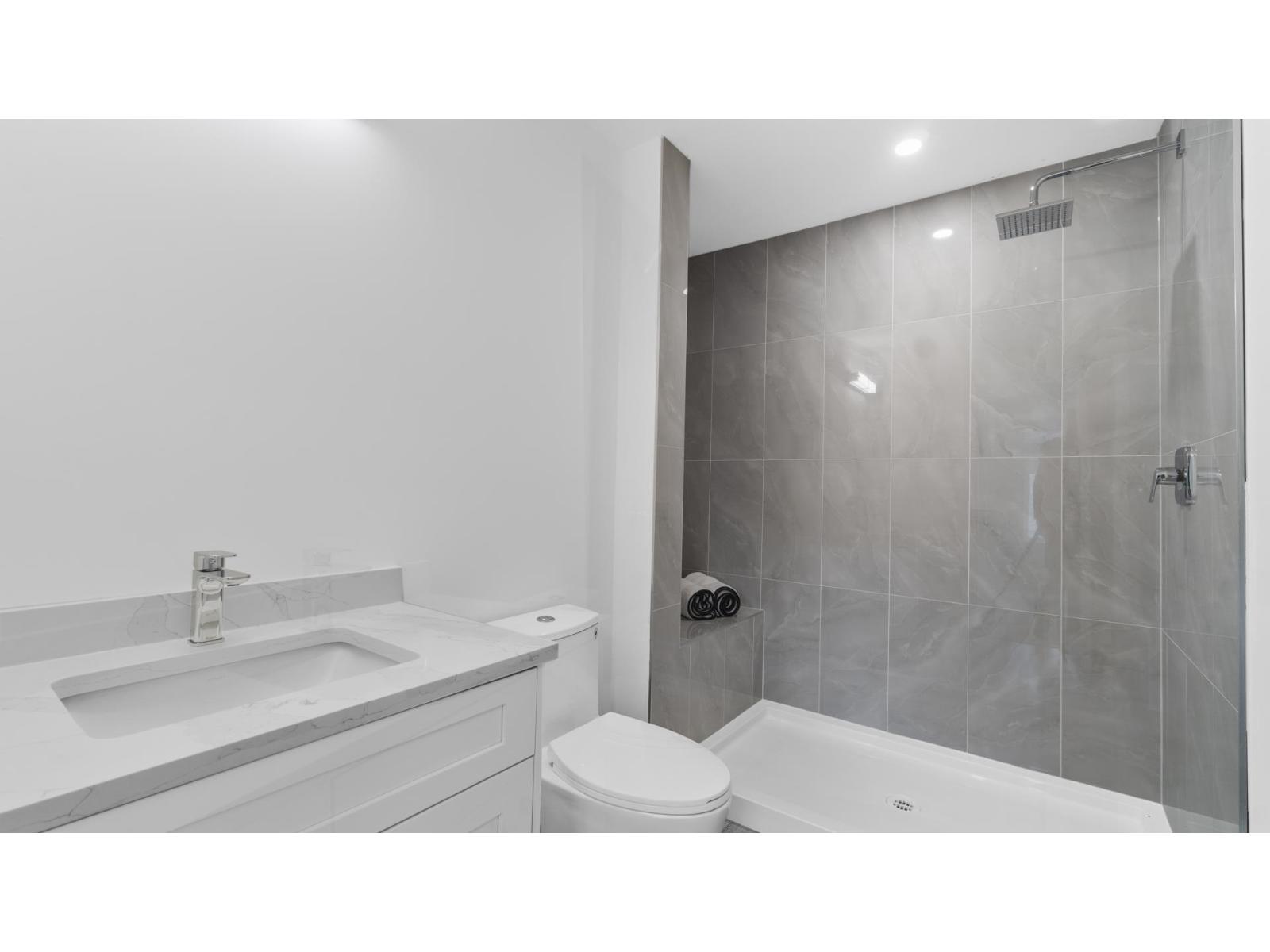 4 1655 AGASSIZ ROSEDALE NO 9 HIGHWAY, Agassiz, Agassiz