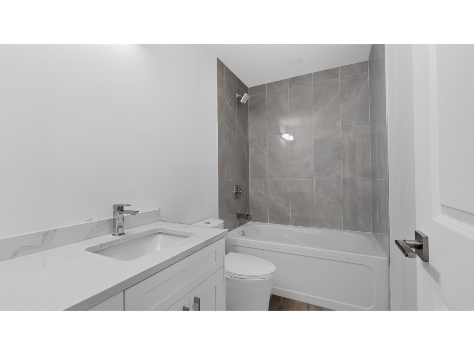 6 1655 AGASSIZ ROSEDALE NO 9 HIGHWAY, Agassiz, Agassiz