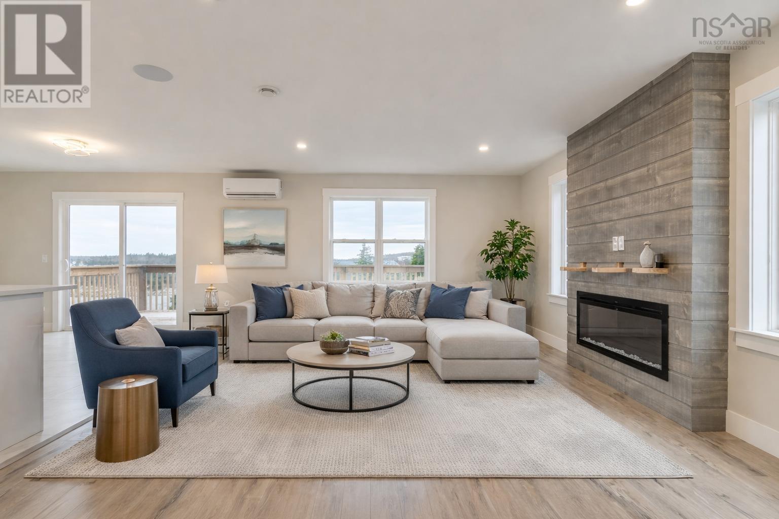 Property 22 of 47 of 2039 119 Flatrock Crescent