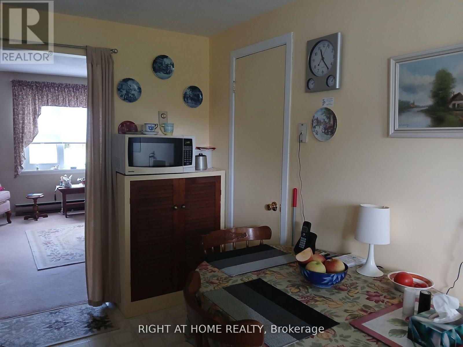 171 UNION AVENUE - 13