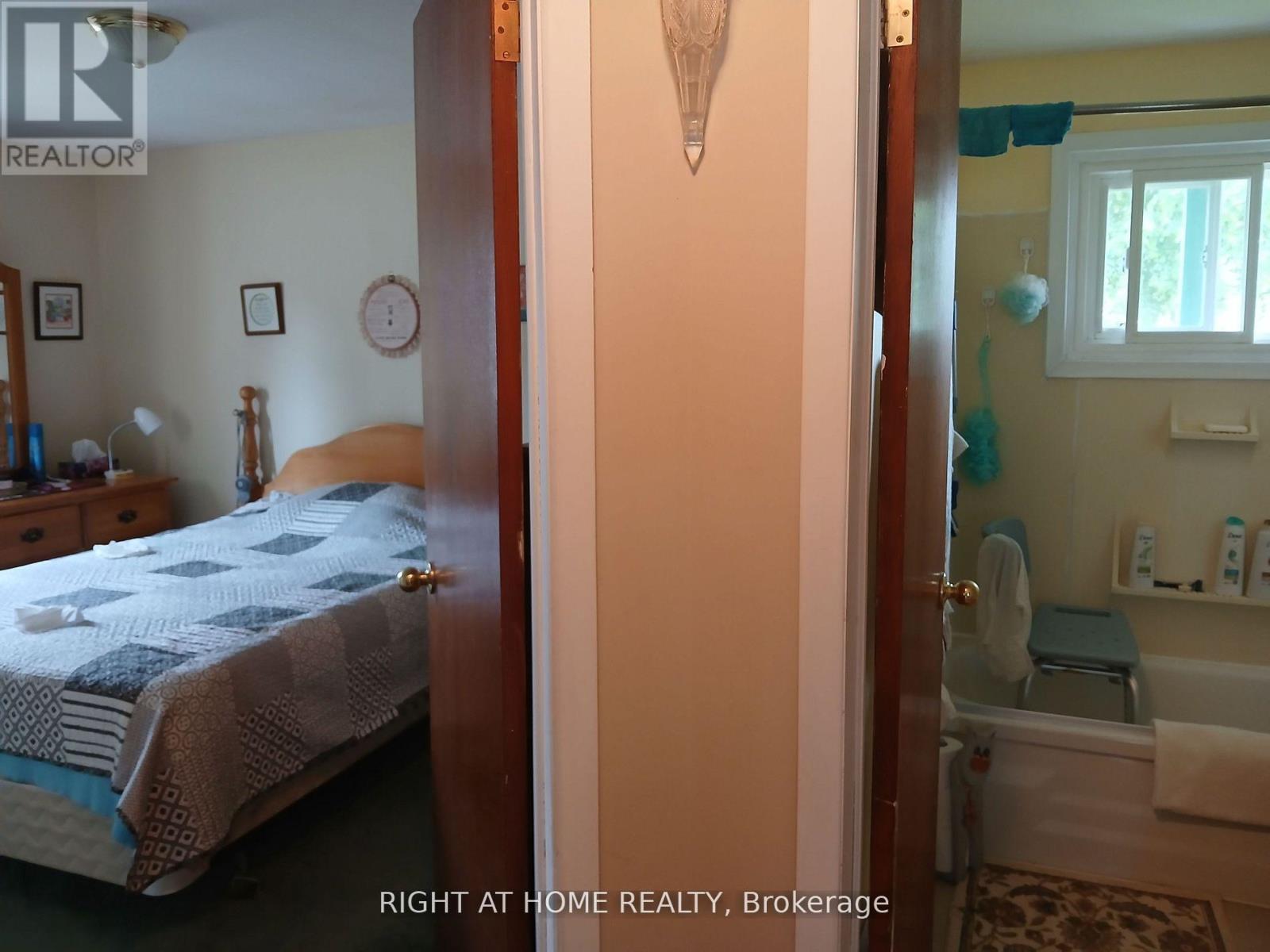 171 UNION AVENUE - 15