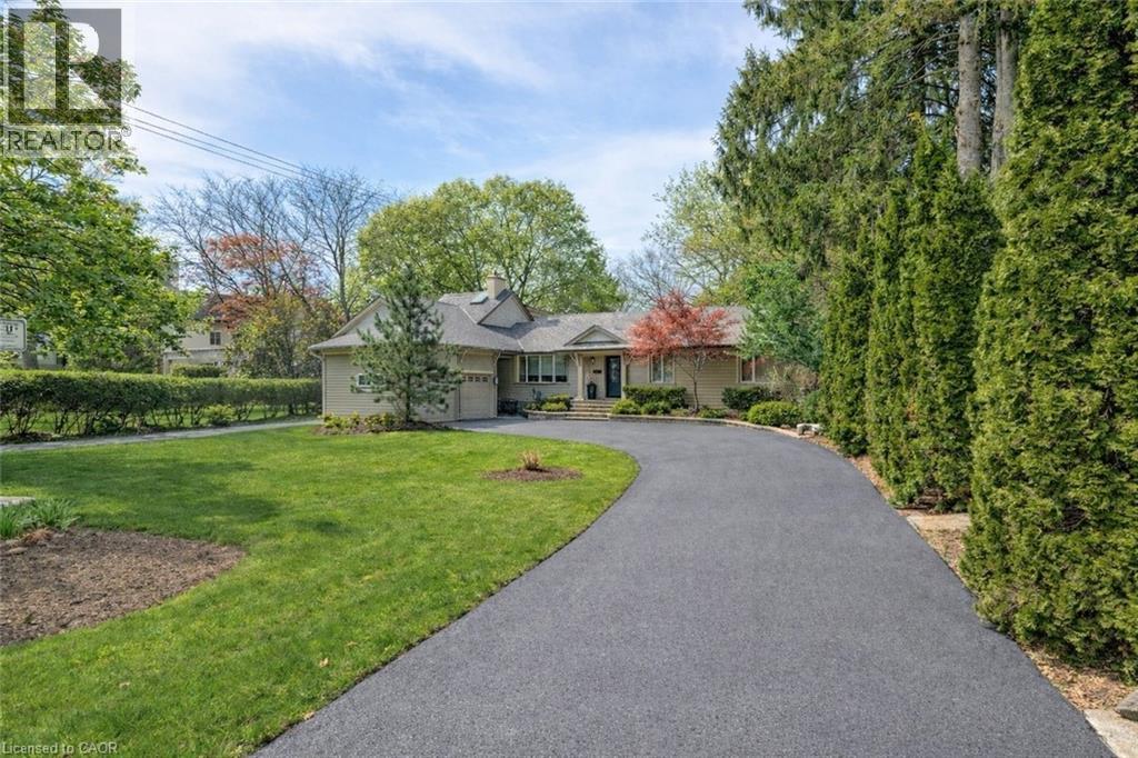 4391 LAKESHORE ROAD - 4