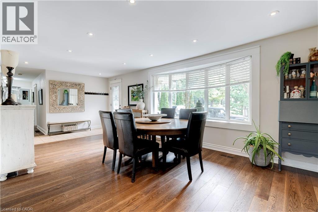 4391 LAKESHORE ROAD - 9